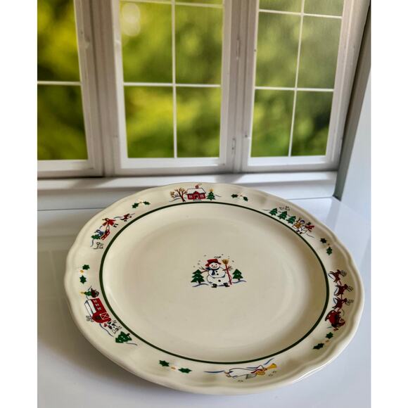Pfaltzgraff Snow Village Dinner Plate Green Holiday Vintage Stoneware 10.5” - Picture 2 of 9